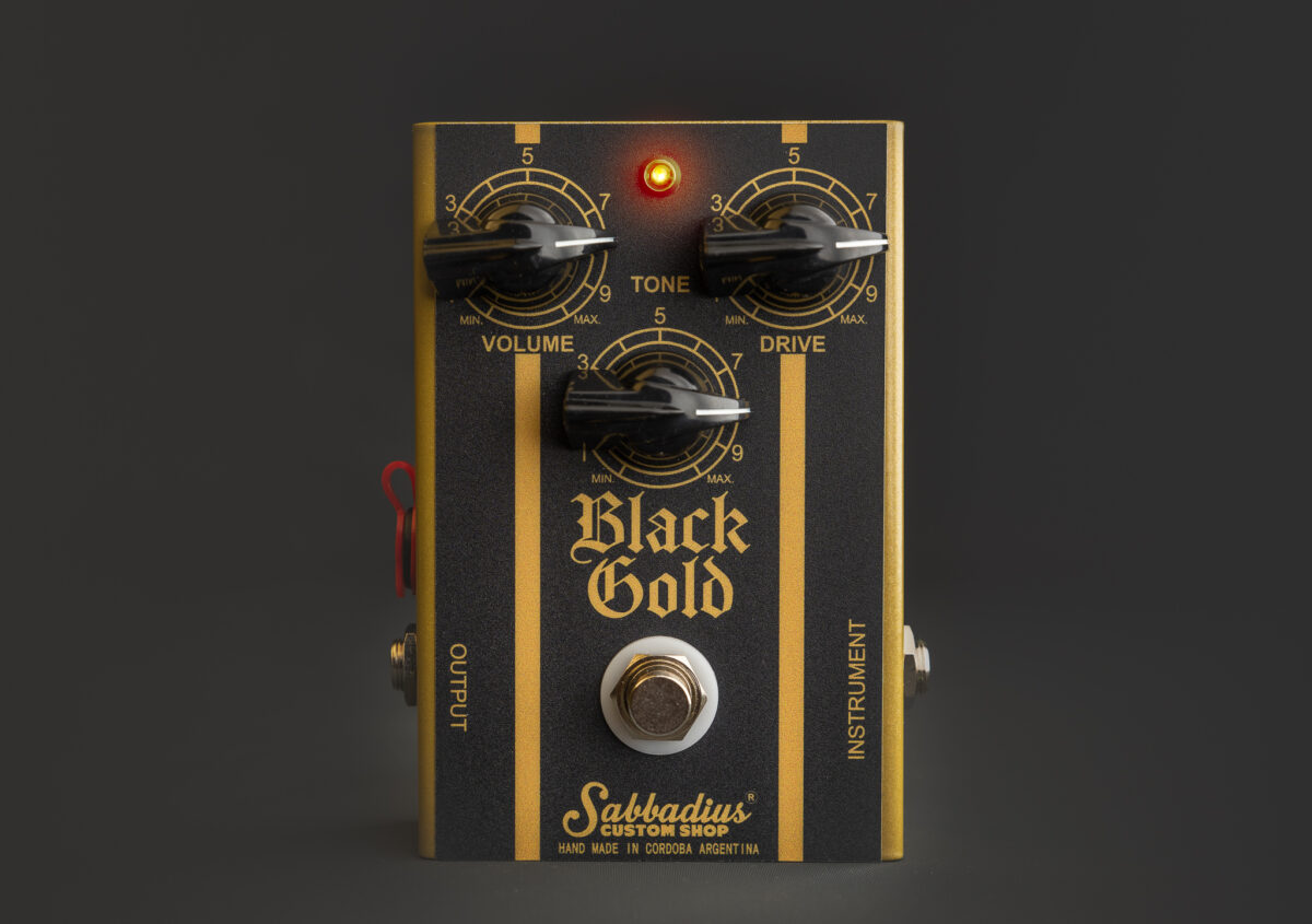 Black Gold Distortion