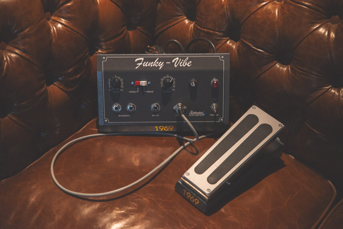 Funky - Vibe RS (Real Size) - Imagen 13